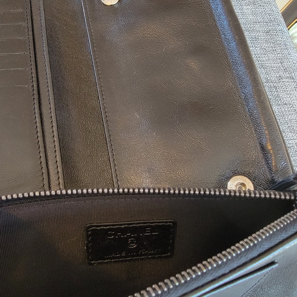 CHANEL 2013 Double Bow Wallet / Clutch - Picture 12 of 15